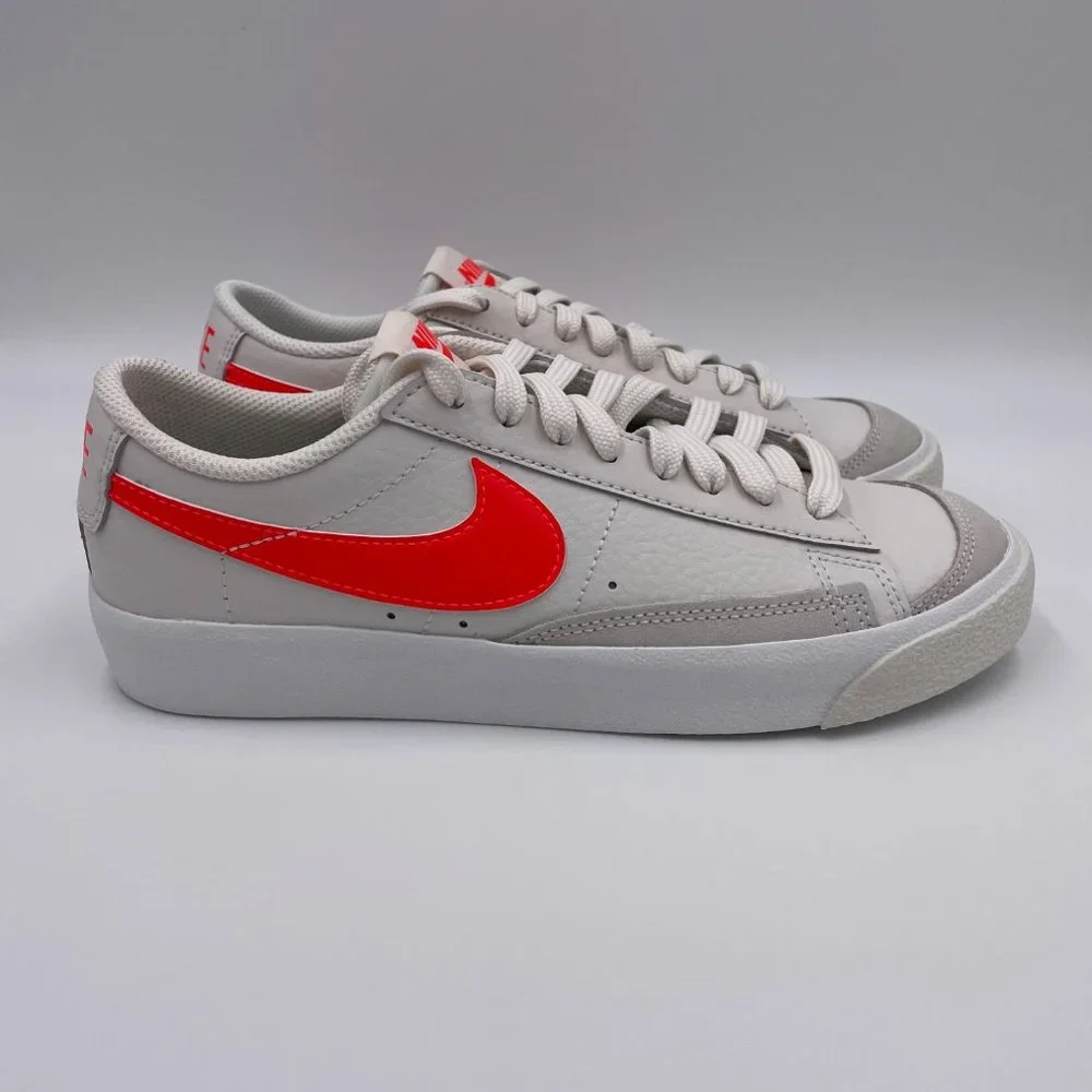 Nike Blazer Low ' 77 White / Crimson Womens Shoes - Picture 1 of 8